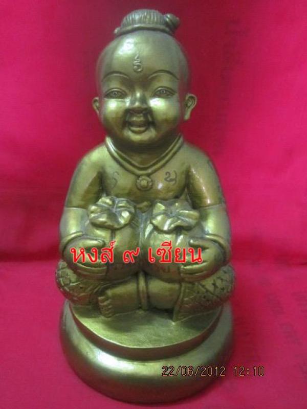 กุมารทอง รุ่น เป็งปุ๊ต พระอาจารย์ ครูบาพร สูง 16 นิ้ว ใต้ฐานฝัง กุมาร ชิ้นอาถรรพ์