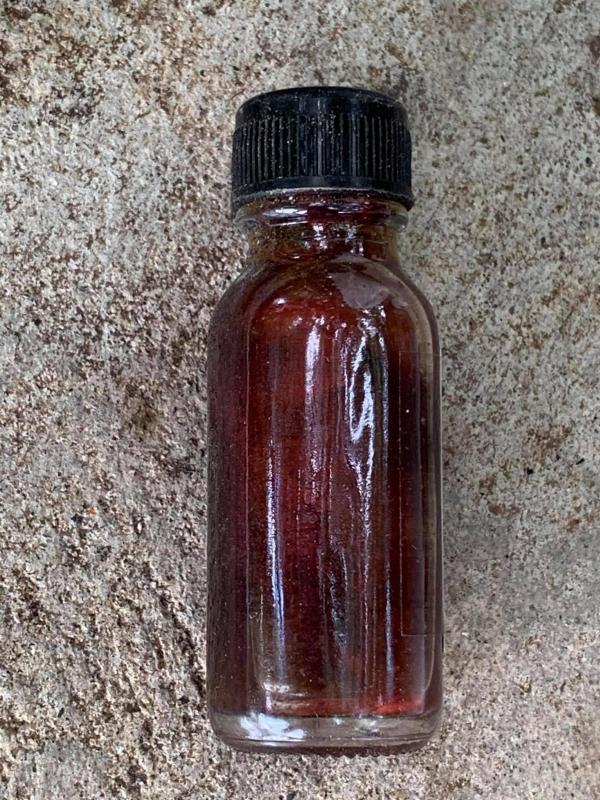 น้ำมันพรายจูงนางเข้าห้อง อาจารย์ซุน  