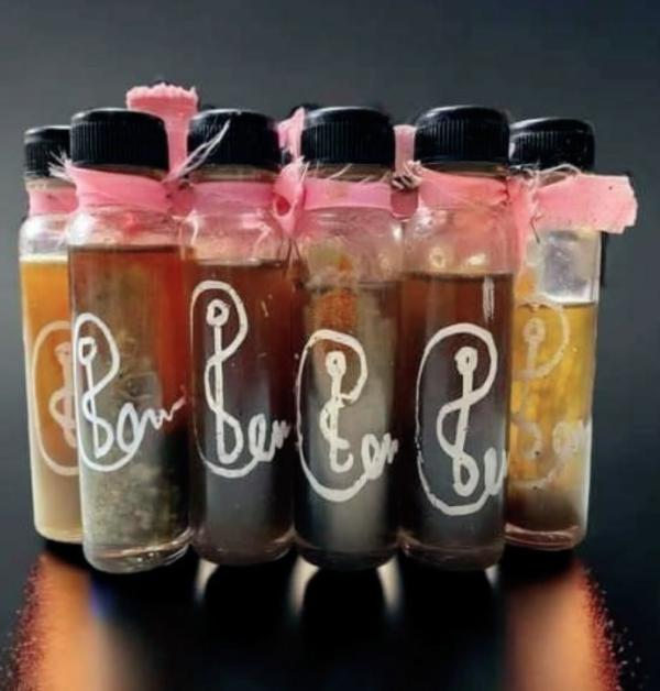 น้ำมัน แหกฮีลอร่านราคะ อาจารย์ สัปเหร่อกาน        