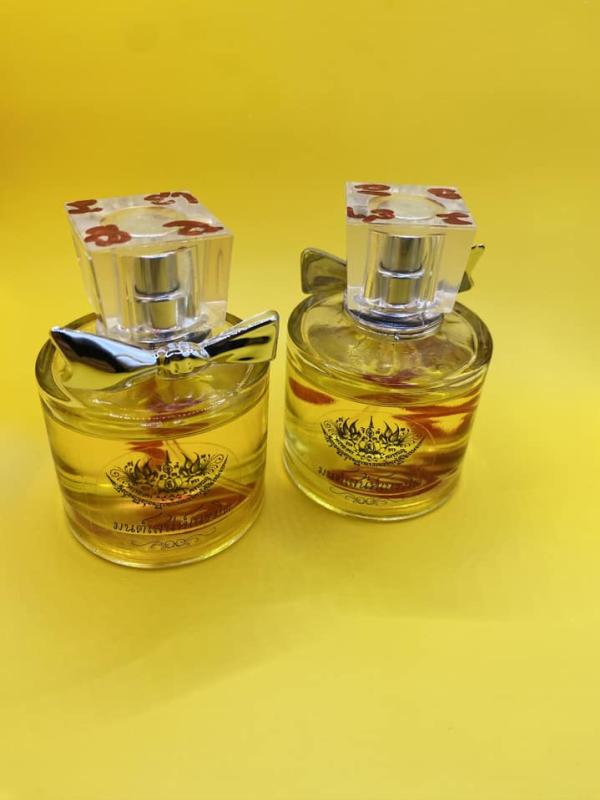 น้ำมันพรายสาลิกาเรียกคู่ อาจารย์สุรัก ภูเตศวร 