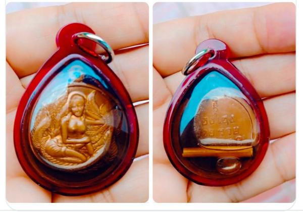 นางจิ้งจอก แซ่น้ำมัน ใส่ตะกรุด สายล่าง หลวงปู่ครูคำเป็ง ฐิตปัญโญ อาศรมสุขาวดีวราราม จ.กำแพงเพชร