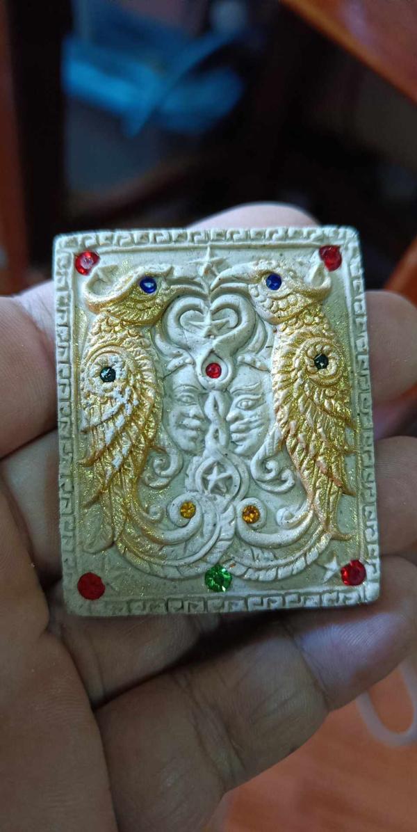 สาริกา คู่  หลวงปู่ครูคำเป็ง ฐิตปัญโญ อาศรมสุขาวดีวราราม จ.กำแพงเพชร